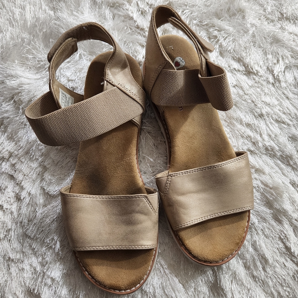 Bobs from Sketchers Memory Foam Sandals